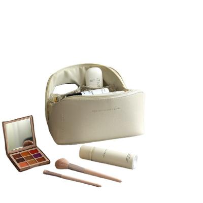 Women's High-End Large-Capacity Portable Cosmetic Bag - Viral INS-Style Toiletry & Makeup Organizer Pouch